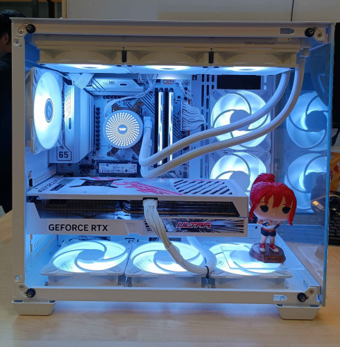 COLORFUL CVN B650M GAMING FROZEN V14 WHITE DDR5 MATX AM5 | PC Worth